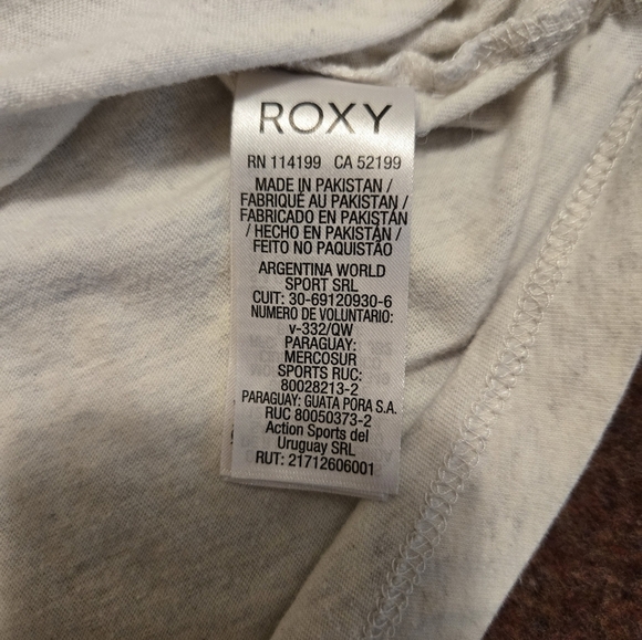 Roxy Patch Shirt Size XL Has Some Staining, See Pics - Picture 11 of 12